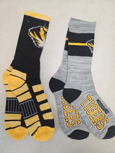 ST3 Mens NCAA MISSOURI TIGERS Crew Socks Lot of 2 Pair LARGE New
