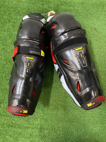 Intermediate Bauer Shift Pro Shin Pads 13" (Used)