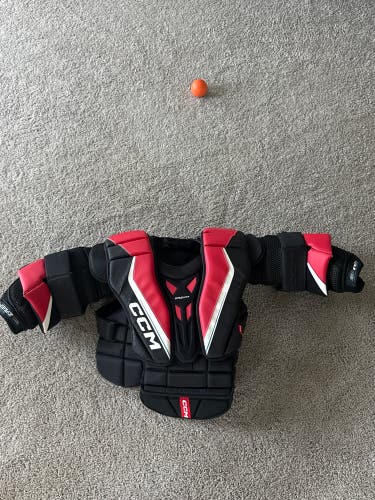 Small CCM EFlex 6.9 Goalie Chest Protector (Used)