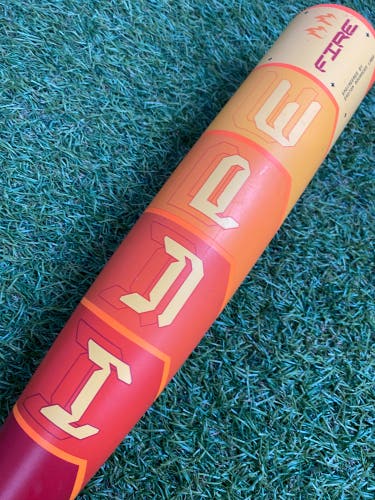Easton Hype Fire (2 3/4") USSSA Bat (-10) 2025
