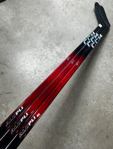 3 PACK 80 Flex P28M Senior CCM Jetspeed FT8 Pro Left Hand Hockey Stick Pro Stock (New)