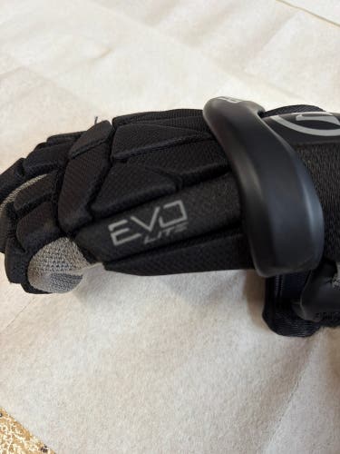 Warrior Evo Lite Lacrosse Gloves (Used)