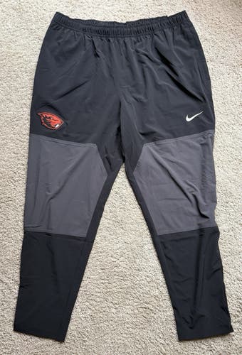 NWT nike men’s medium OSU Oregon state Beavers woven sweat/track pants FTBL