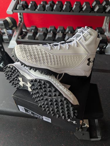 M 16 (W 17) Under Armour Spine Hammer ATV 20 - White/Black (New)