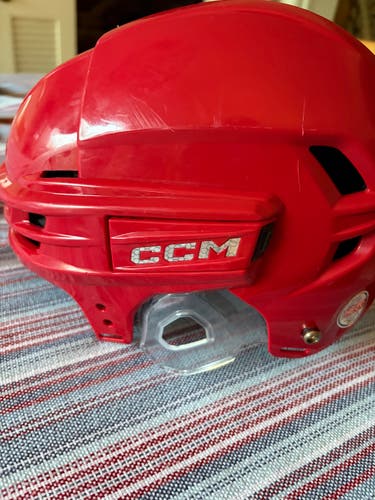 Medium CCM Super Tacks X Helmet (Used)