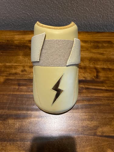 Gold BRUCE BOLT ELBOW GUARD (New)