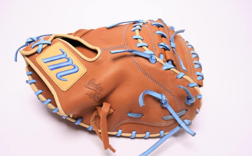 Marucci 33.5 M Type Oxbow Series Catchers Glove-RHT-Tan/Blue- READ