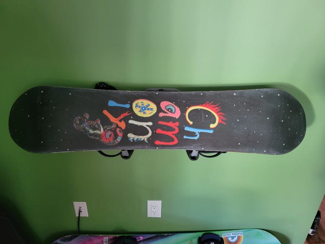 Kid's Snowboard All Mountain With Bindings 120 cm (Used)