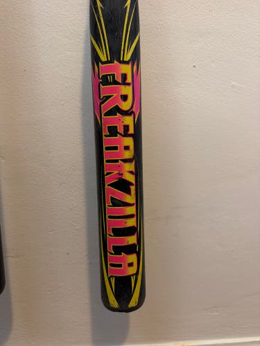 2025 Miken Freakzilla (364 made) Composite Bat 26 oz 34" (Used)