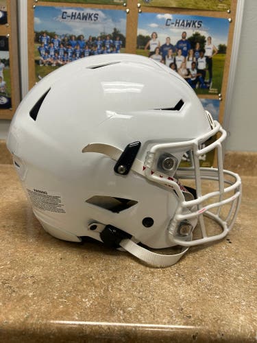 White Adult Extra Large Riddell SpeedFlex Helmet (Used)