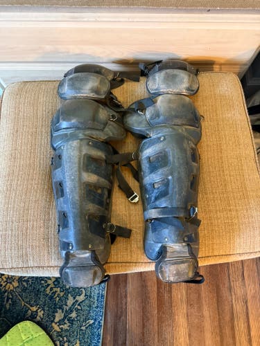 Nike Vapor Catcher's Leg Guard (Used) university of Oregon