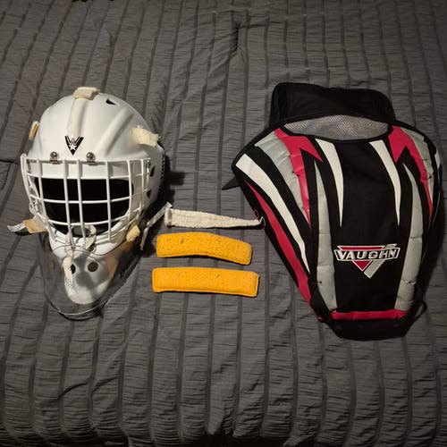Senior Large Goalie Mask (Used)