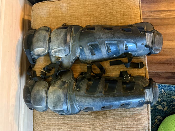 Nike Vapor Catcher's Leg Guard (Used)
