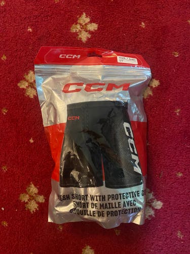 Youth Small CCM Mesh Shorts With Protective Cup (Brand New)
