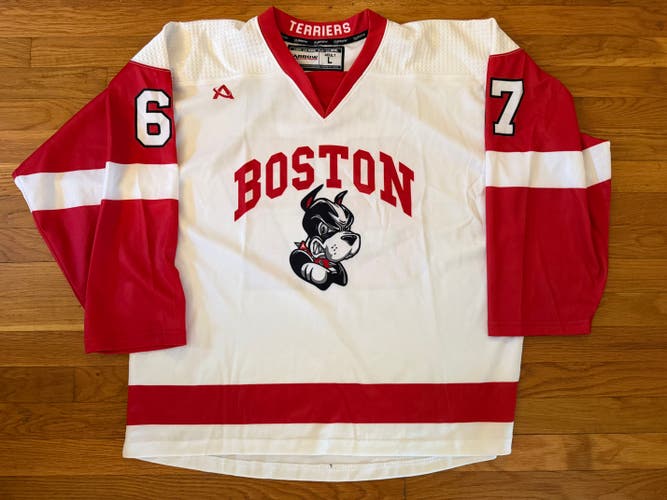 Boston Jr. Terriers Large Men's Jersey #67 (New)