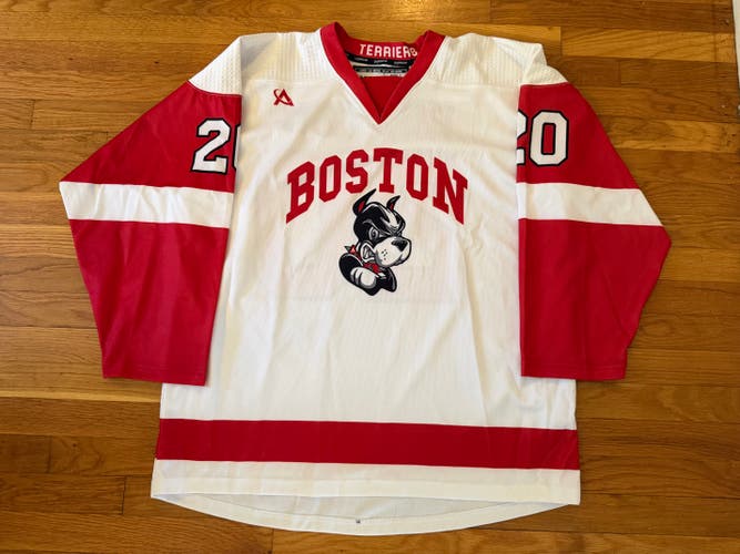 Boston Jr. Terriers XL Men's Jersey #20  (New)