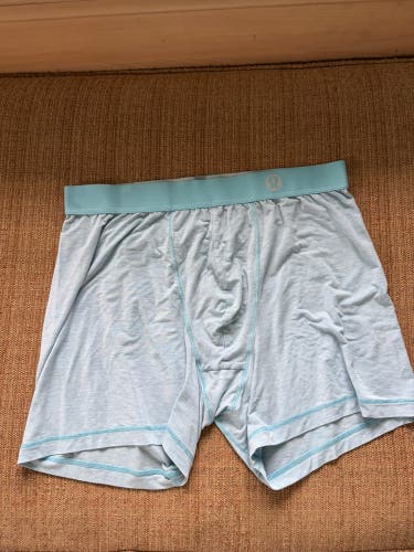 Blue Large/Extra Large Adult Unisex Lululemon Compression (Used)