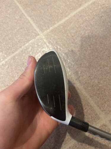 Women's TaylorMade RBZ Right Handed Fairway Wood Ladies Flex 3 Wood (Used)