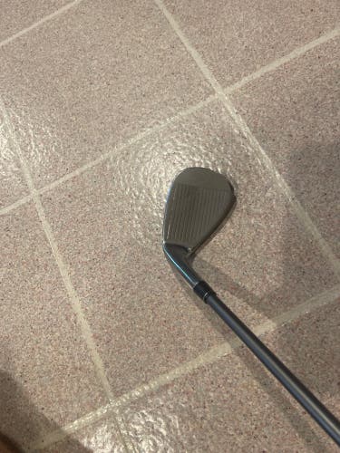 Men's TaylorMade RBZ Right Handed Wedge Regular Flex 50 Degree (Used)