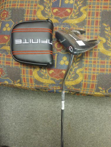 Wilson Staff Infinite MLH BuckTown Putter