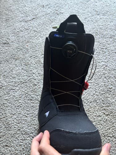 Size M 9.5 (W 10.5) Burton MOTO BOA Snowboard Boots (Used)