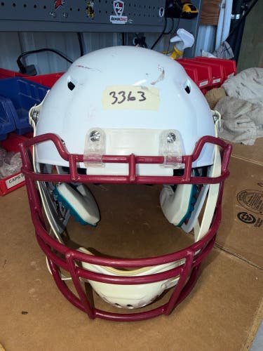 USED SCHUTT VENGEANCE PRO - MEDIUM - WHITE