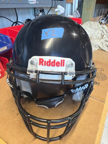 USED RIDDELL SPEED ICON YOUTH HELMET - MEDIUM - BLACK