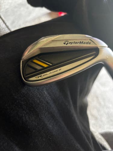 TaylorMade Rbladez 8 Iron Right Handed Regular Flex Steel Shaft (Used)