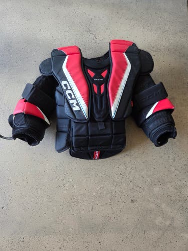Large CCM EFlex 6.9 Goalie Chest Protector