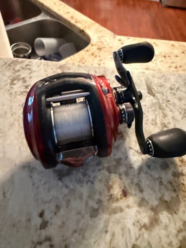 Abu Garcia Fishing Reel (Used)