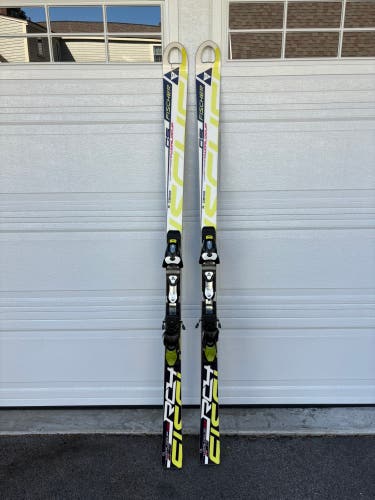 Fischer RC4 WC GS 175 cm Racing Skis With Bindings Max Din 13 (Used)