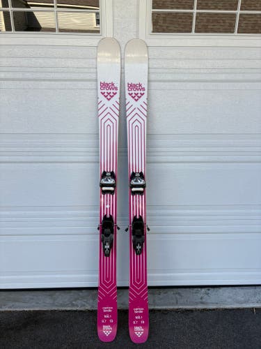 Black Crow Camox Birdie Skiing 168 cm All Mountain Skis With Bindings Max Din 13 (Used)