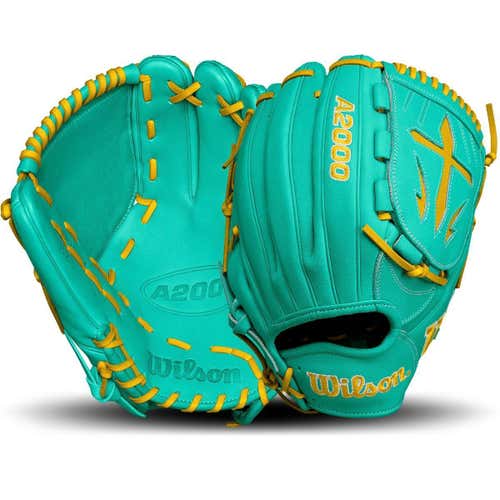 Pitcher's RH Wilson A2000 B23 Baseball Glove 12" (New)