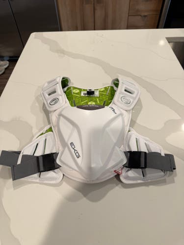 Large Maverik MAX EKG Shoulder Pads (New)