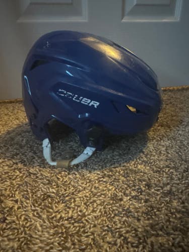 Bauer Hyperlite Helmet Size S/M adjustable(Used)