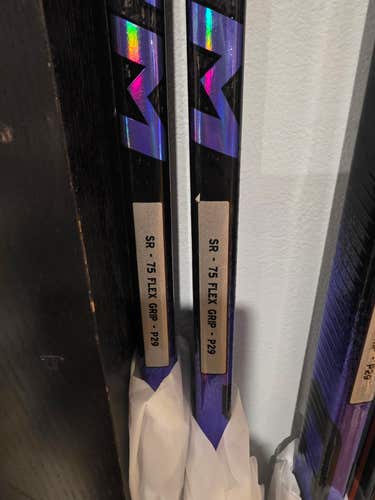 (2 Pack) Senior CCM Ribcor Trigger 10 Pro Left Hand Hockey Stick P29 75 Flex (New)