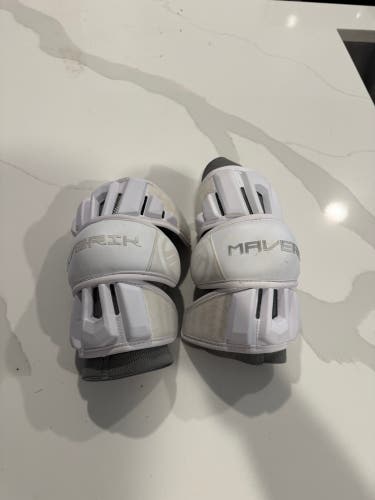 Large/Extra Large Maverik Max Arm Pads (Used)