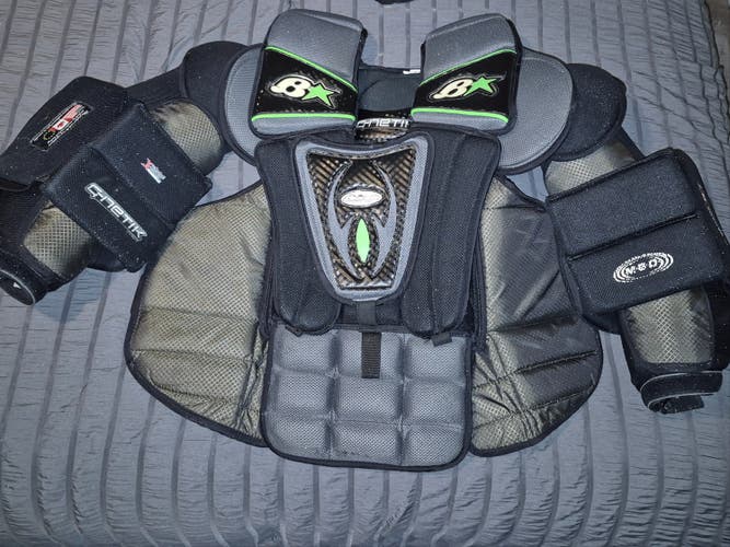 Large Brian's G-NETik Goalie Chest Protector (Used)