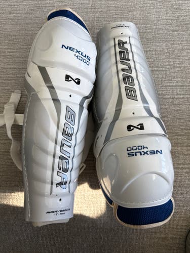Senior Bauer Nexus 4000 13" Shin Pads (Used)