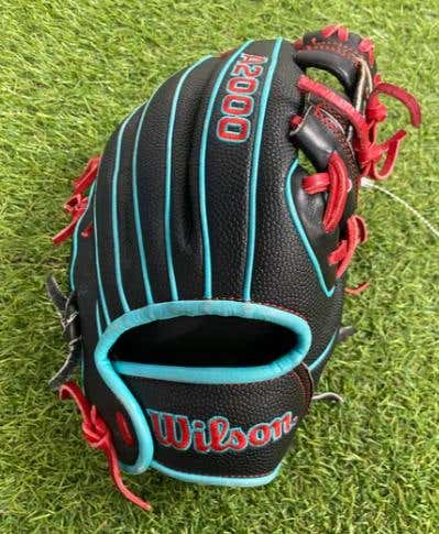 Infield RH Wilson A2000 Baseball Glove 11" (Used)