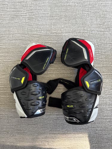 Senior Medium Bauer Vapor Hyperlite Elbow Pads (Used)