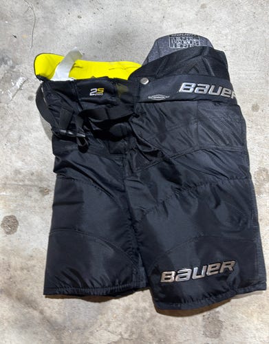 Black Junior Medium Bauer Supreme 2S Pro Hockey Pants (Used)