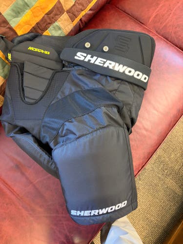 Senior Medium Sher-Wood Rekker Morph 1 Hockey Pants