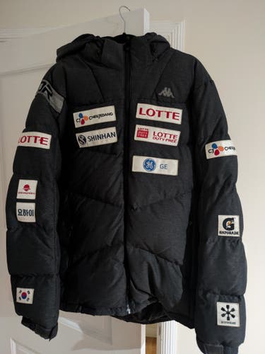 South Korea National Ski Team issued RARE Unisex Adult Medium Jacket (Used)