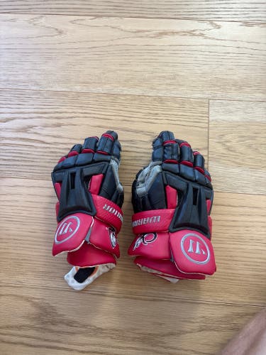 Warrior Burn XP Lacrosse Gloves (Used)