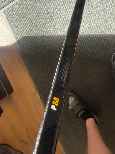 Senior Pro Stock Hockey Sticks VS Right Handed P88 85 Flex Pro Stock (Used)
