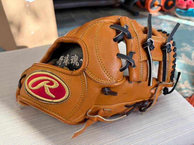 Rawlings RH Infield Baseball Glove 11.5" (Used)