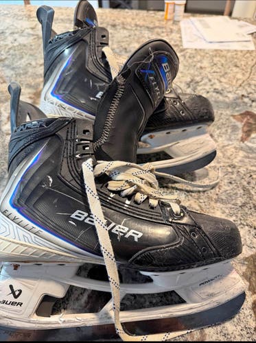 2025 Bauer Vapor Flylite Hockey Skates FIT 3 7 (Used)