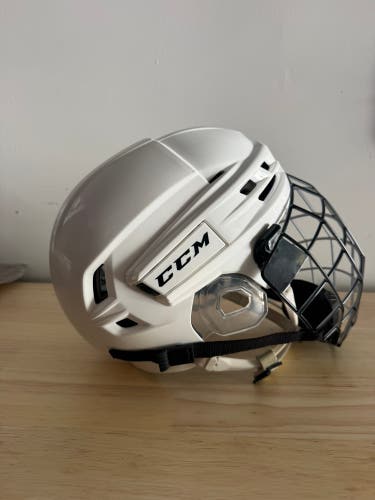 Large CCM Tacks 910 Helmet (Used)