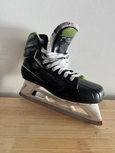 Senior Bauer GSX Hockey Goalie Skates (Extra Wide) Size 9 (Used)